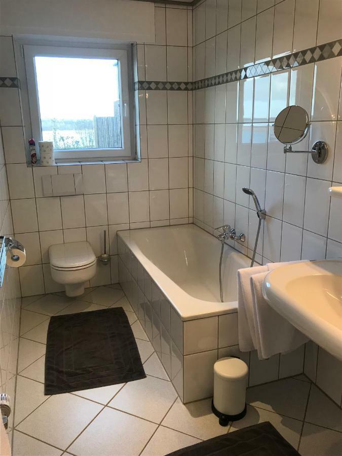 Ferienwohnung am Diersfordter Waldsee Wesel  Exterior foto